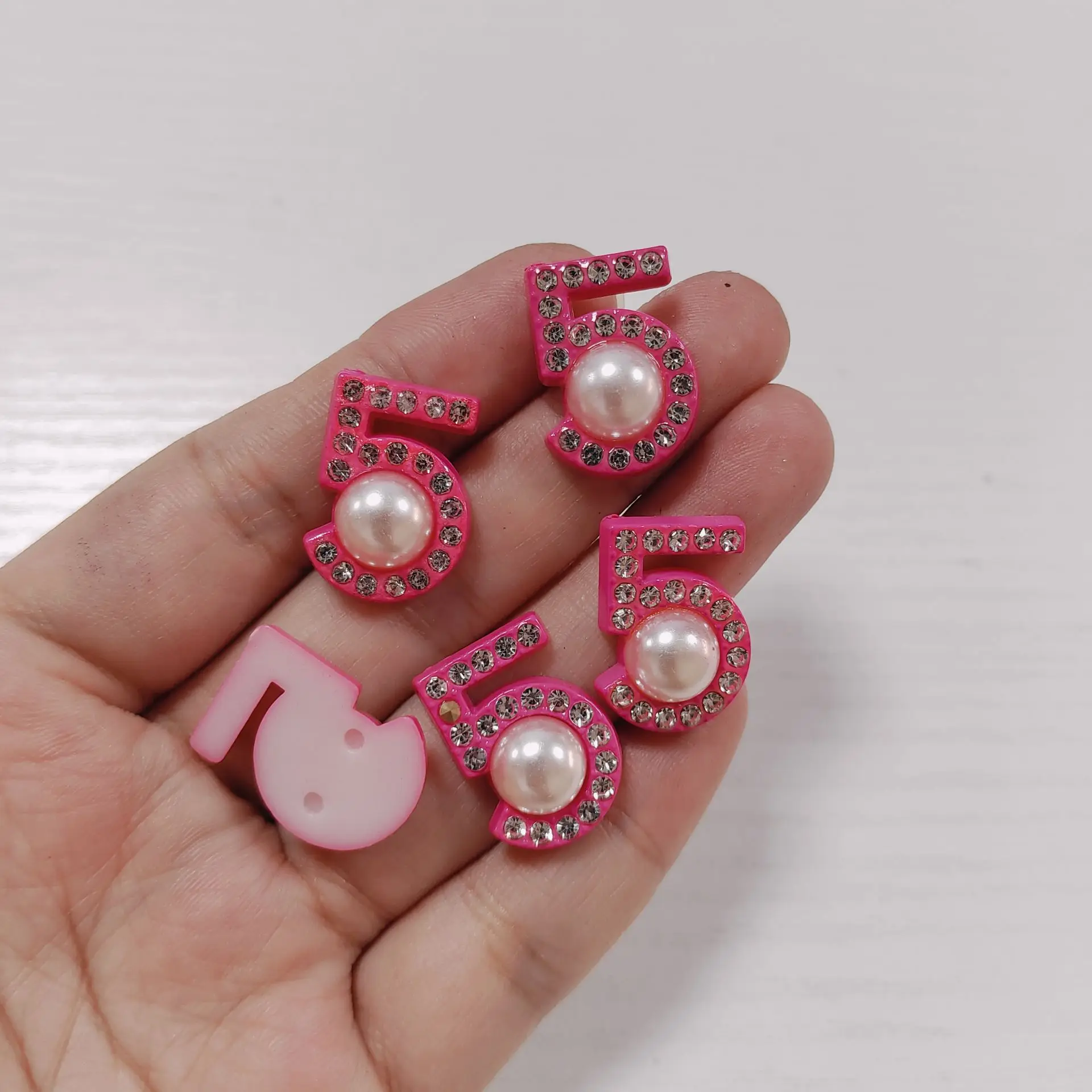 10 قطعة Kawaii بلينغ الجوف خارج الشفاه شقة عودة السحر علامة الدولار عدد خمسة زينة غير المرغوب فيه جراب هاتف اكسسوارات السائبة العرض #5