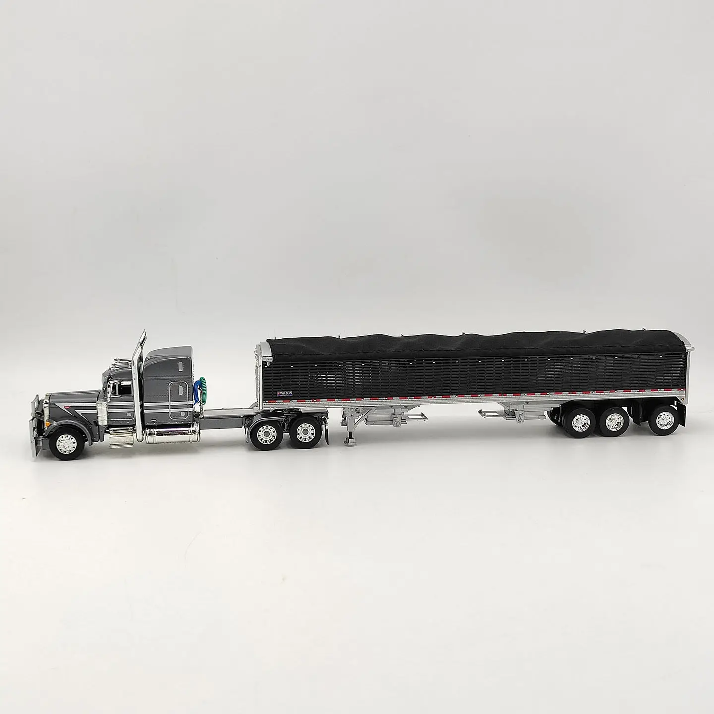 Diecast DCP 1:64 Scale 379 Grain Trailer Truck Gray Alloy Car Model