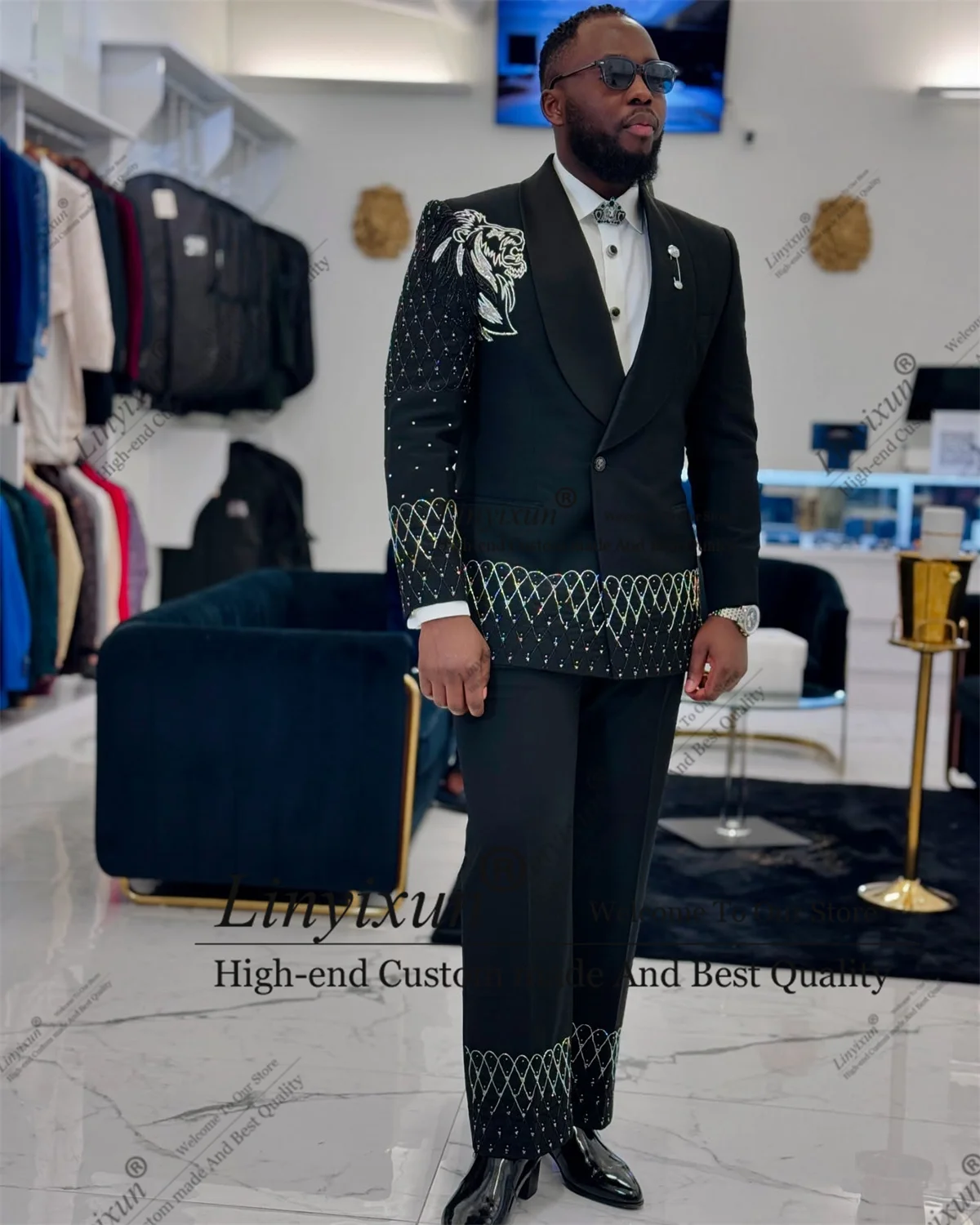 

Новейший дизайн, мужские костюмы с кристаллами из бисера, тонкие свадебные смокинги для жениха, комплекты из 2 предметов, мужской пиджак для выпускного вечера, индивидуальный костюм Homme