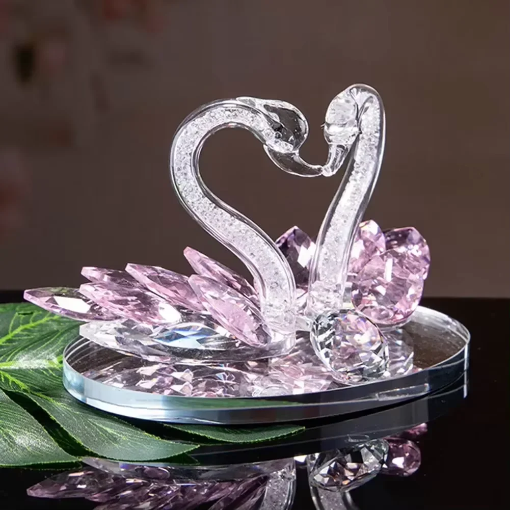 

Crystal Glass Exquisite Ornaments Home Decorative Swan Wedding Decor Paperweight Figurine Gifts Crafts Table Home Decor