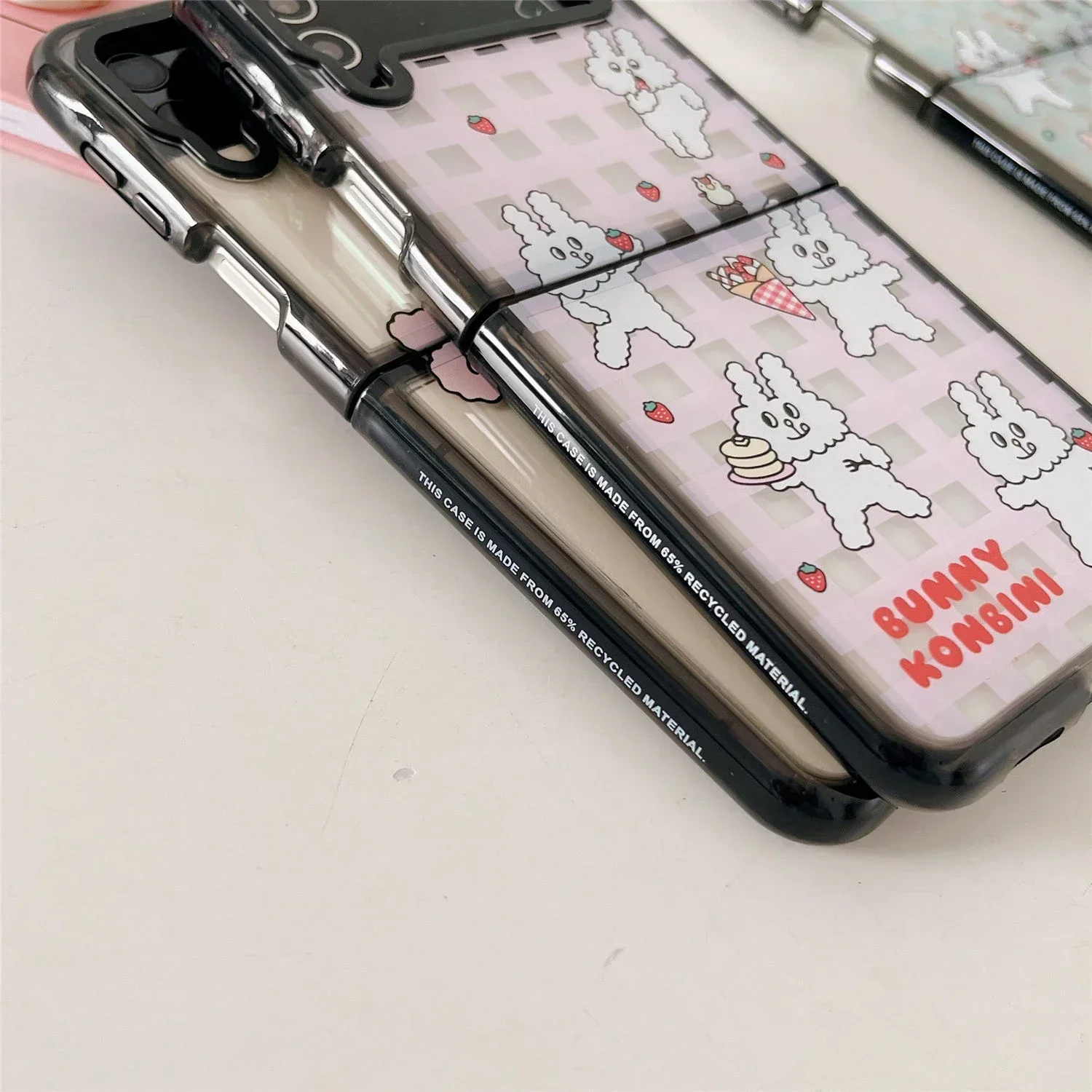 Black Border Acrylic Cat Cartoon Phone Case for Samsung Galaxy Z Flip 5 4 3 Back Cover for ZFlip3 ZFlip4 ZFlip5 Hard Case Shell