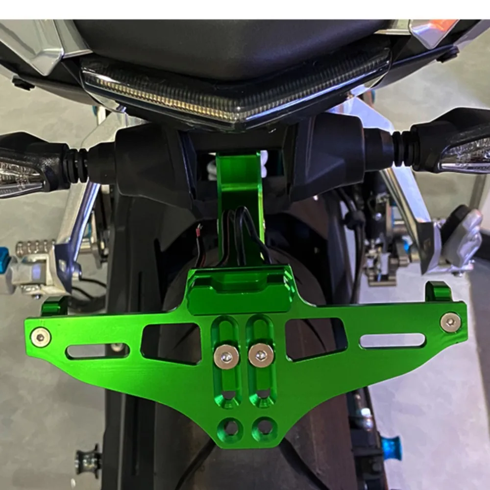 

NEW Motorcycle Rear License Plate Mount Holder LED Light FOR KAWASAKI W800 W 800 2012-2024 2023 2022 2021 Universal CNC Aluminum