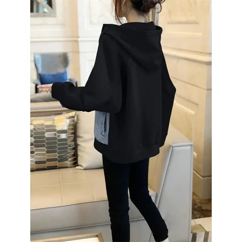 Black Denim Jacket Patchwork Hooded Coat For Women Baseball Jacket For Autumn And Winter 2023 New Vintage Denim Outwear Female