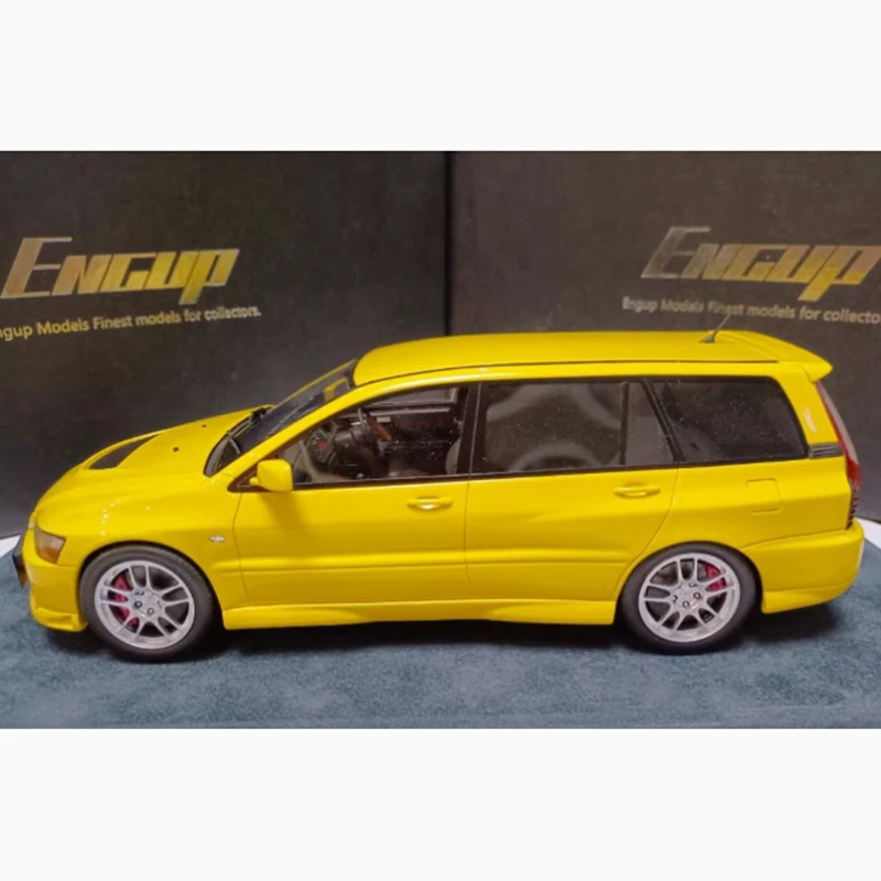 Engup 1/18 Lancer Evo9 Wagon Station Model Car Adult Souvenir Classic Static Display Collection Toy Gift