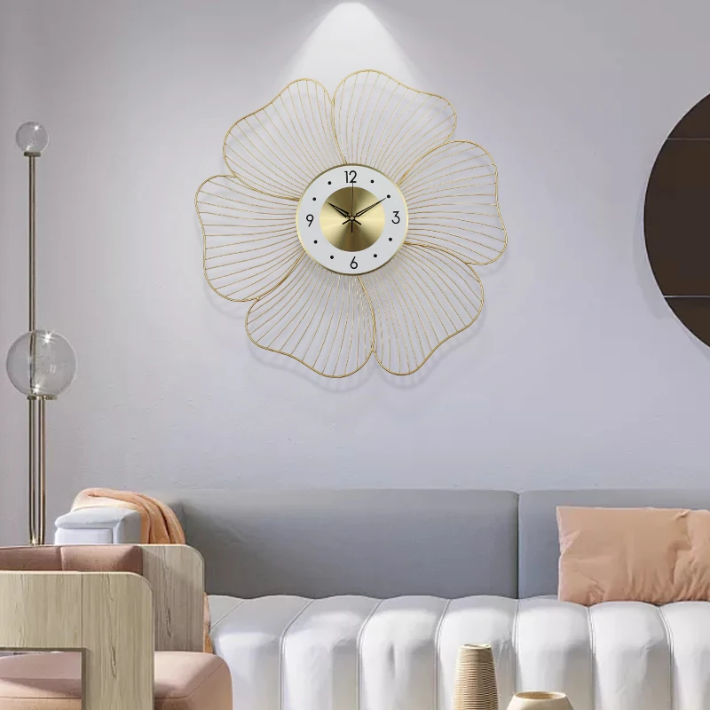 

-50cm Classic Vintage Round Metal Iron Petals Shape Wall Clock Home Decoration Silent Bedroom Wall Clock