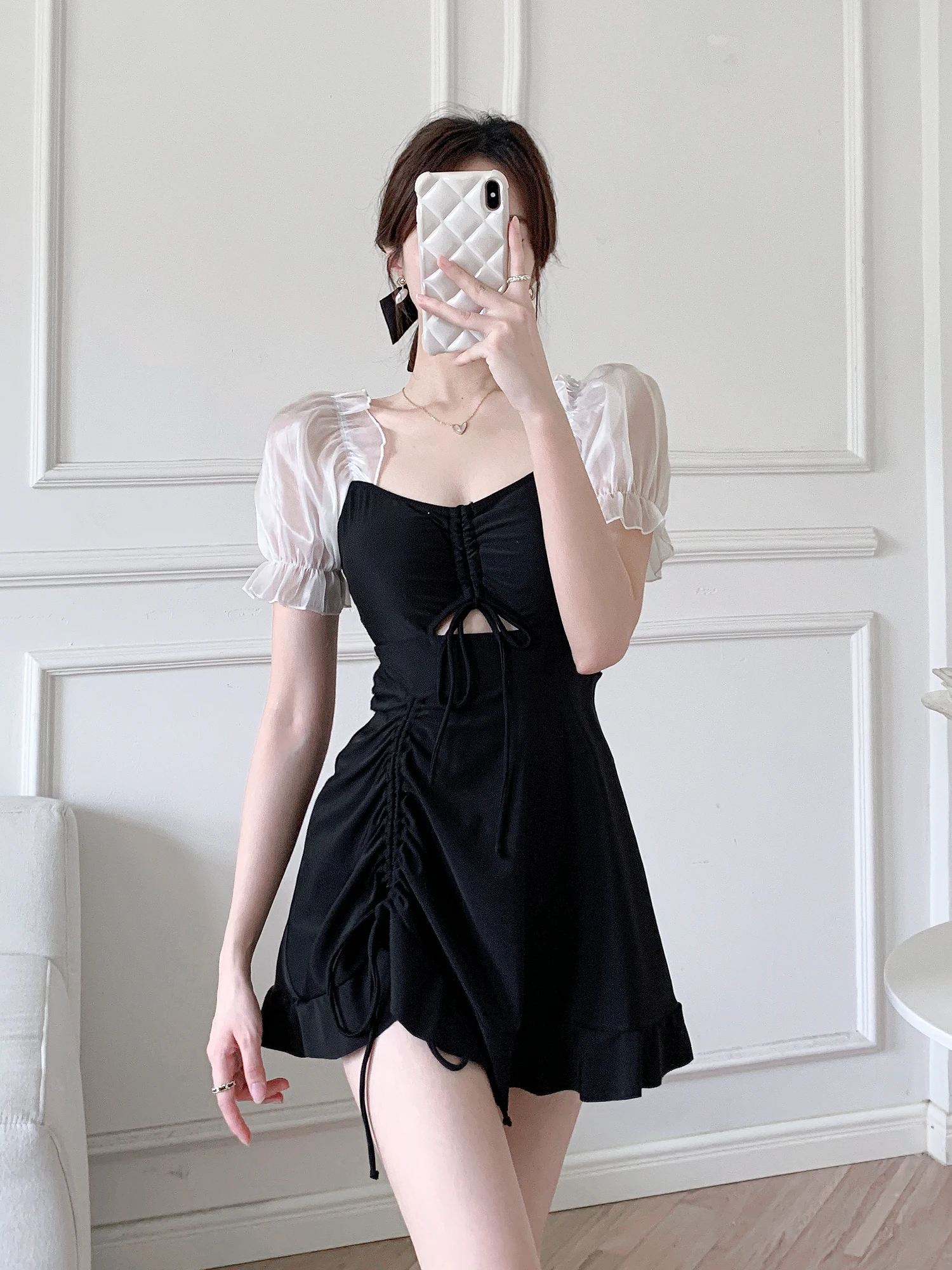 

Conservative Sle Women's One-Piece Swimsuit Thermal Spring Bathing Beau Slimming Tummy Covering High-End Feeling Casual