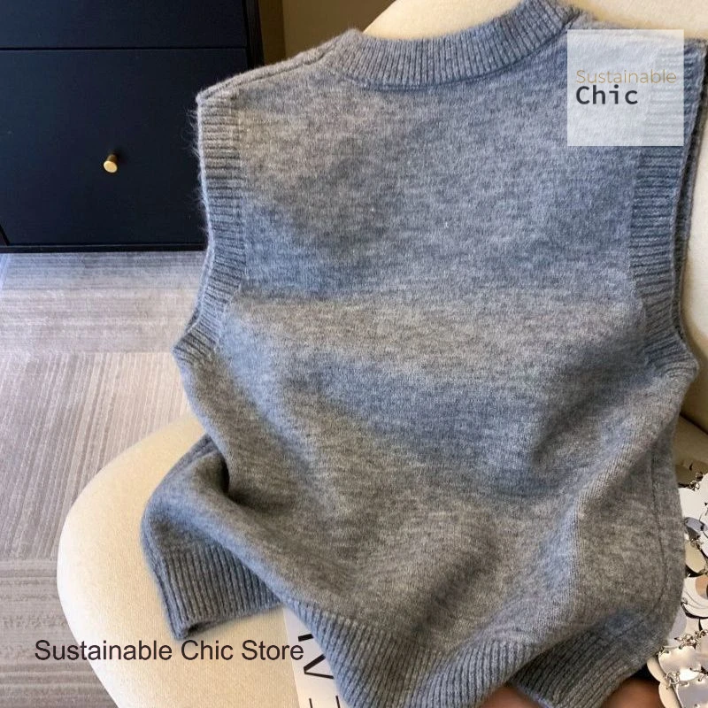 Korean style round neck Korean beaded knit vest women's spring and autumn new embroidered flower vest sleeveless sweater