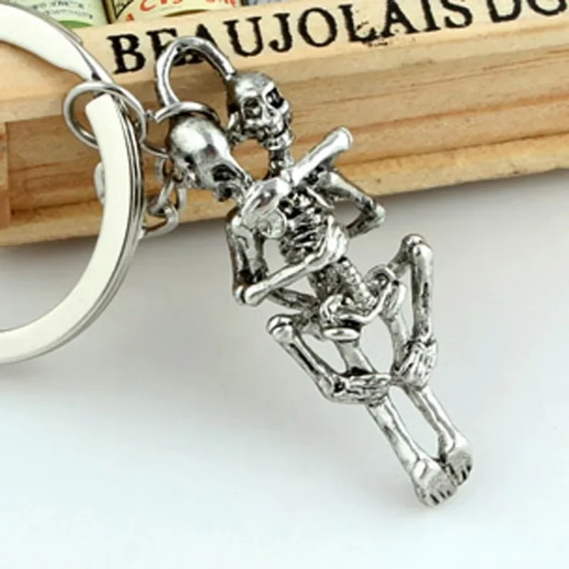 A High-quality Couple Keychain That Loves You When You Die. Cute Skull Keychain/keychain. Gifts for Couples