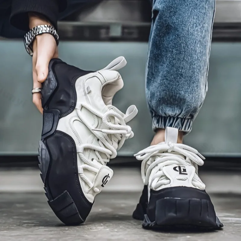 

Осень 2024, новая мужская повседневная обувь нишевого дизайна с низким берцем на толстой подошве, удобные универсальные нескользящие модные трендовые массивные кроссовки