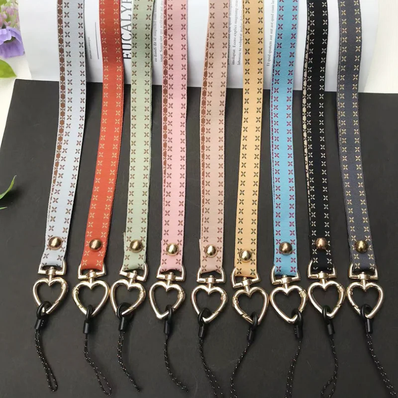 Cute Key Nylon Lanyard Neck Strap Work Card Mobile Phone Lanyard Does Not Strangle The Neck Two-in-one Women\'s Short Wrist Rope