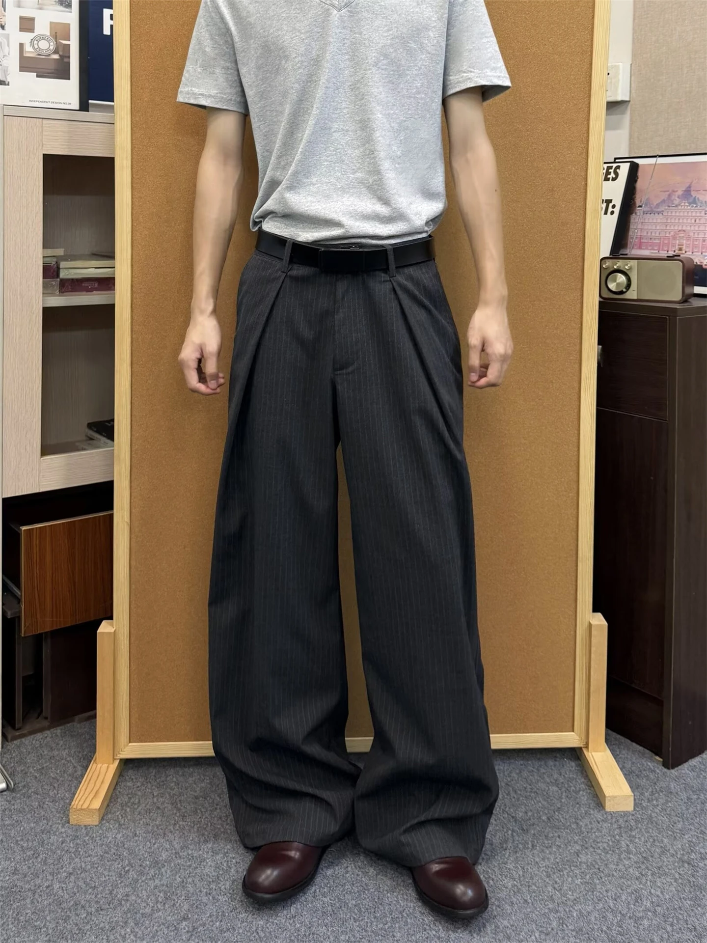 

Мужские повседневные брюки трапециевидной формы свободного кроя, осенне-зимние длинные брюки, драпированные плиссированные западные брюки CleanFit, молодежные модные полосатые узоры