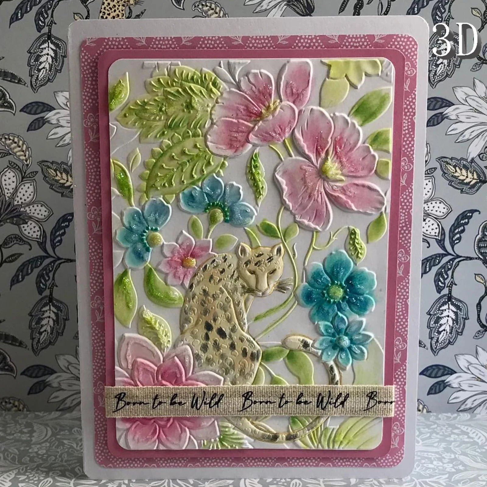 Geprägter 3D-Ordner „Leopard in Blumen“, geeignet für Sammelalben und Visitenkartendruck – Texturdetailvorlagen, Elfenbeinfarben