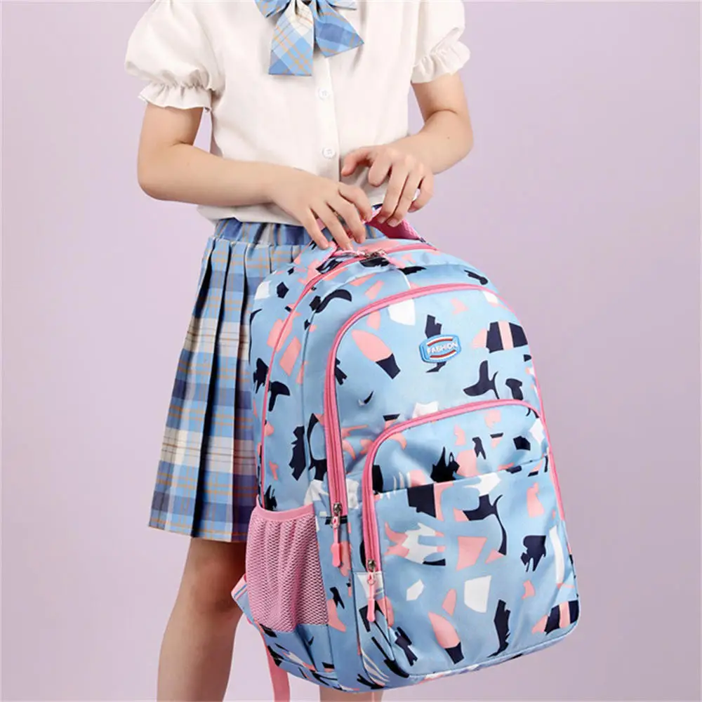 Student Schoolbag Large Capacity Backpack In Primary Children Kids School Bags For Girls Boys Waterproof Book Bag New Hot Sale