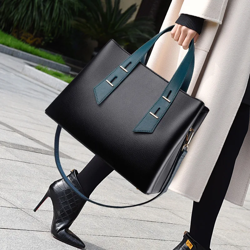 

Temperament handbag for women, exquisite high-end leather, casual, lightweight, fashionable, large capacity waterproof