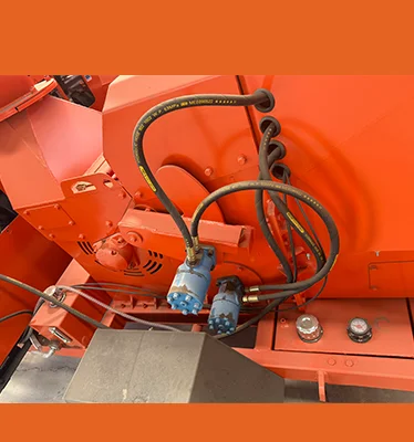 Mobile Wood Chipper Machine Portable Tree Crusher Shredder Commercial Wood Chipper Customized for Easy Operation Monitoring