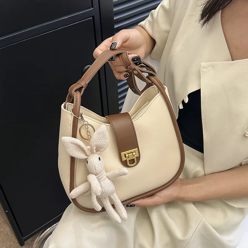 

Simple Leisure Foreign Style Pure Color Japanese Small Fresh Shoulder Bag Large Capacity Niche Bucket Bag