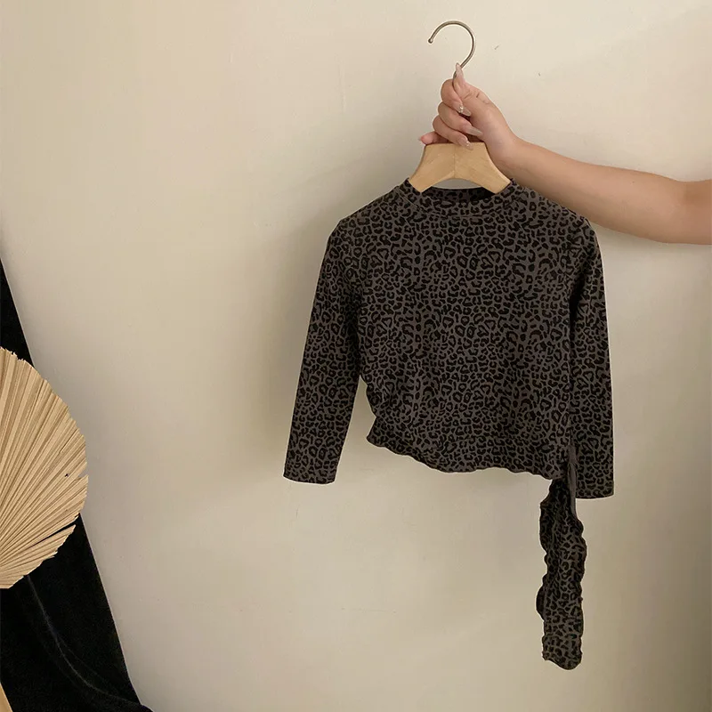 

Girls Autumn New Trendy Leopard Print Tops2025Versatile Stylish Loose Jeans Three-Piece Set