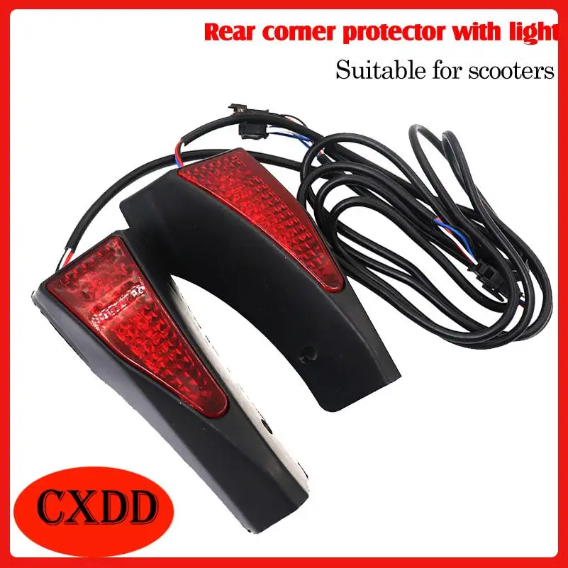 

Указатели поворота (поворотники) для электросамоката KUGOO M4 PRO, левый и правый, 1 пара, запасные части