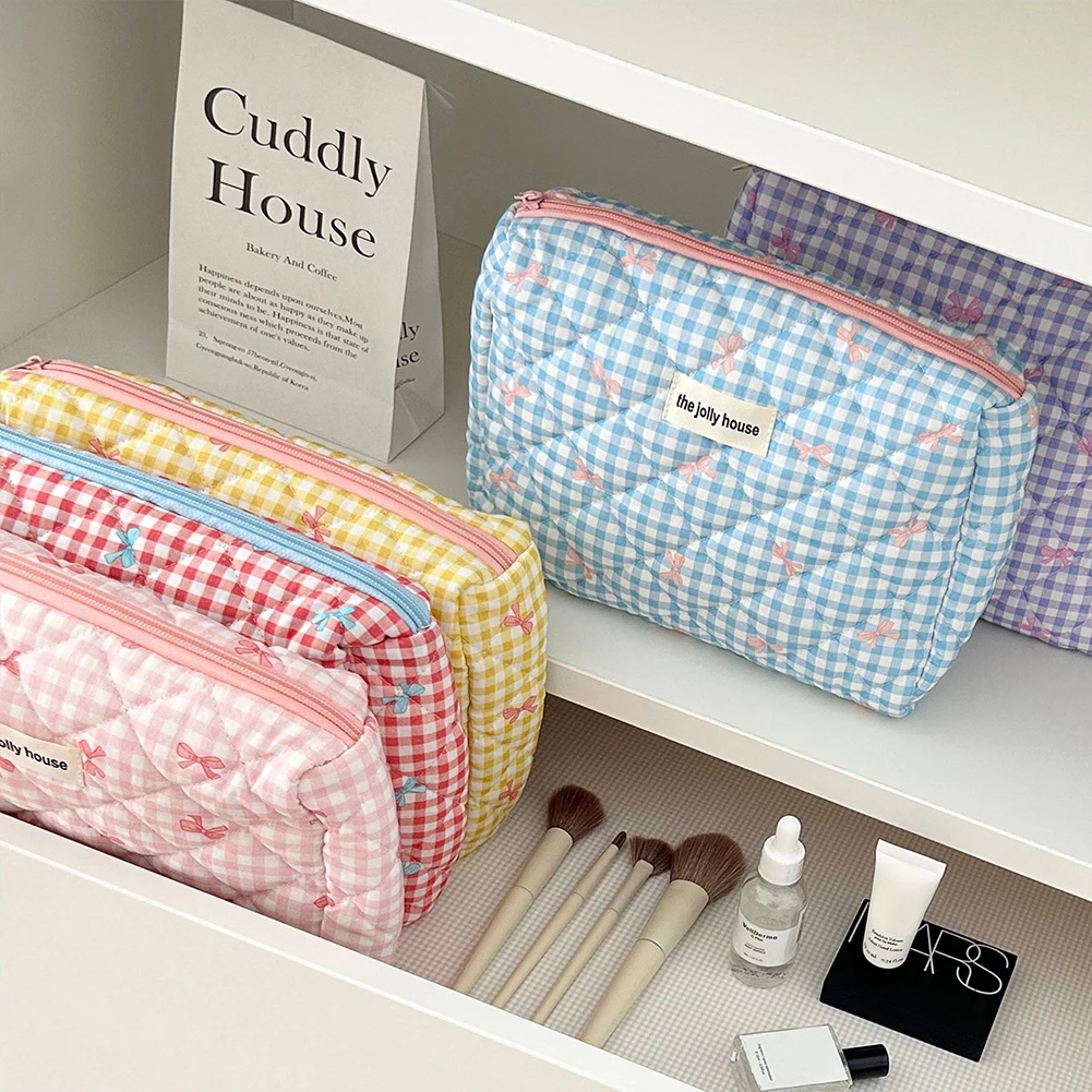 Checkered Cute Bow Makeup Bag Cotton Quilted Cosmetic Bag with Zipper Travel Makeup Pouch Toiletry Bag for Women