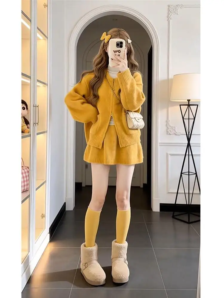 Chic Korean Style Sweater Cardigan Set High Waist Short Skirt Slimming Versatile Anti-Aging Autumn Fashion Women's Ensemble