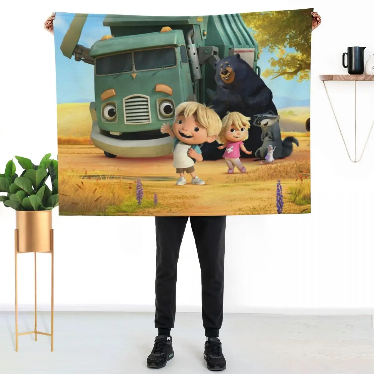 

Hank And Trash Truck, Trash Truck Throw Blanket Portable Lightweight Blanket for Travel Camping