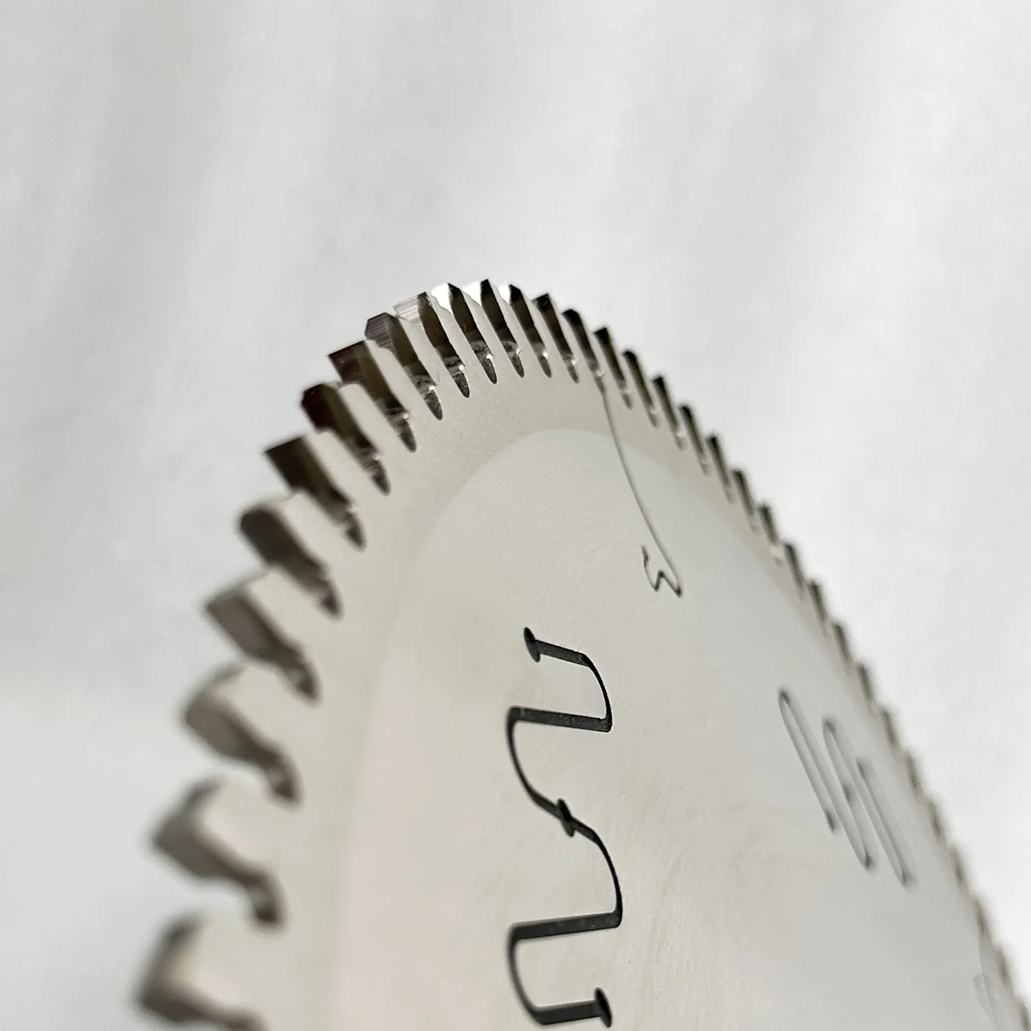 Imagem -02 - Qualidade Premium Circular Tct Saw Blade para Cortar Madeira Laminação Placa Painel de Aglomerado Saw Blade 300x3.2 2.2x30x96t