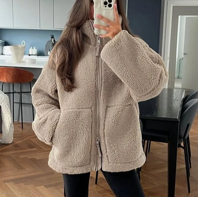 

Outerwear Autumn Winter New Arrival Zipper Plush Loose Fit Versatile Stylish Coat Elegant Street Style Women's Fashion