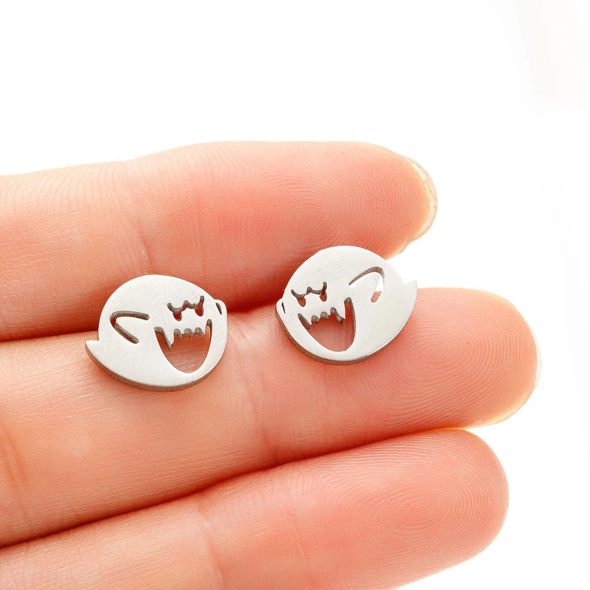 Woman's Cute Tiny Earrings Stud Silver Black Gold Rose Gold Color Lovely Ghost Simple Style Daily Wear Jewelty Ins Gift