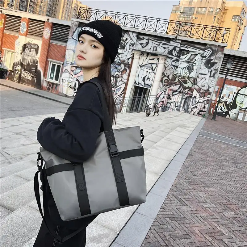 

Fashion Women's Tote Shoulder Bag Casual Designer Large Capacity Handbag for Women 2022 New Simple Solid Female Shopper Bags