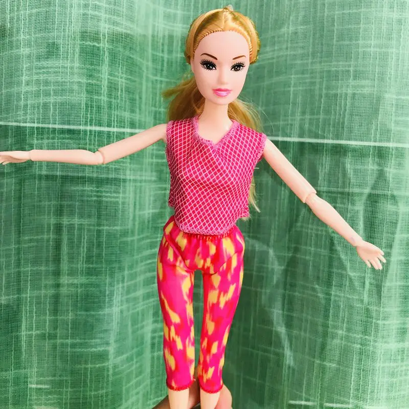 ผสมสไตล์ Yago ชุดแฟชั่นกีฬาสวมใส่สบายๆ Kawaii 8 ชิ้น/ล็อตของเล่นเด็กมินิเสื้อผ้าสําหรับตุ๊กตาอุปกรณ์ตุ๊กตา