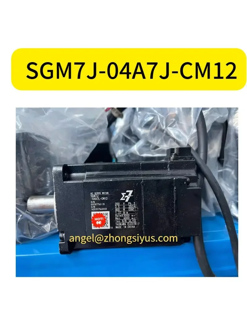 

Used SGM7J-04A7J-CM12 servo motor with new box