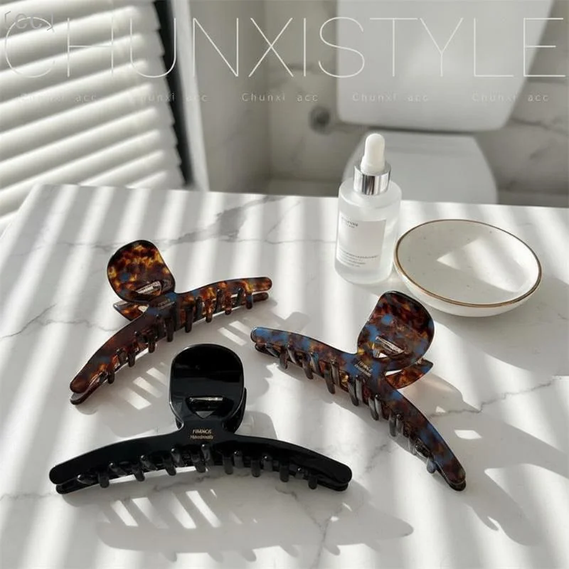 〔CC〕Luxury Korean Acetic Acid Hair Claws Durable Large Shark Clips for Women Thick Hair Outdoor Wear Birthday Gift〔88〕
