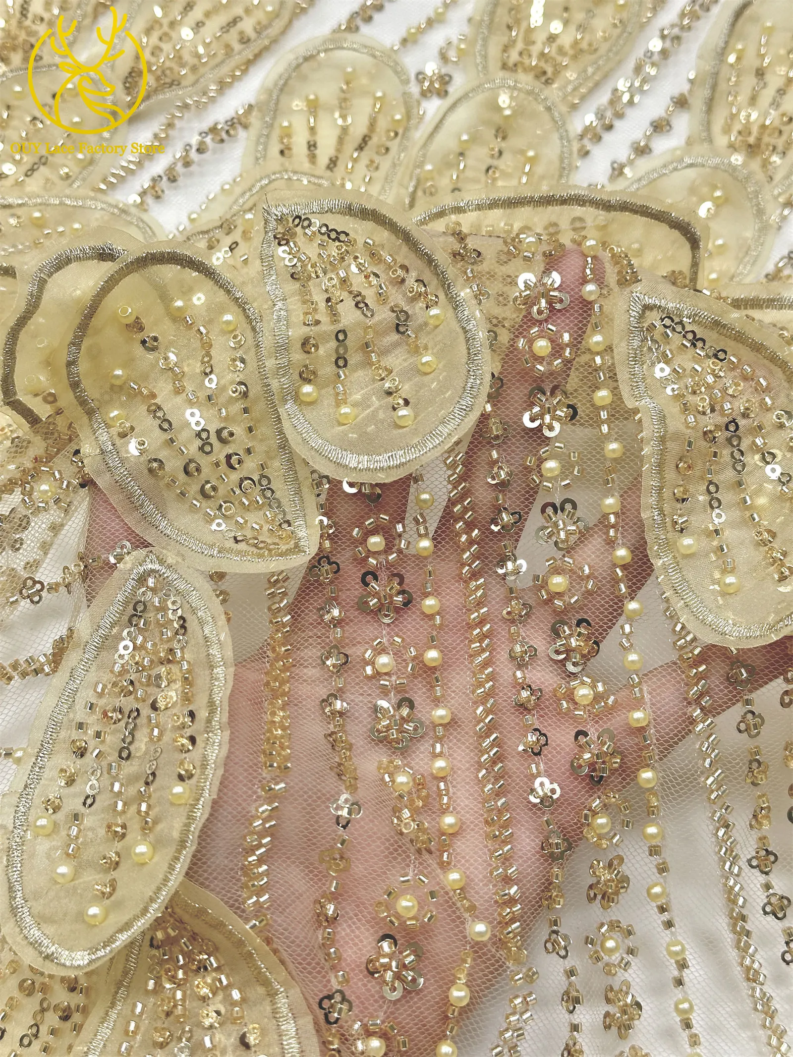 Luxuriöser afrikanischer Perlen-Pailletten-Spitzenstoff 2026 Hochwertige französische 3D-Stickerei Tüllspitze für nigerianische Hochzeitskleider zum Nähen 5Y – Detail 8