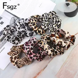 Hot Sale Leopard Scrunchies Coral Velvet Fabrics Pigtail Hair Ties Strong Elastic Rubber Band Leopard Print Hair Loops Headdress