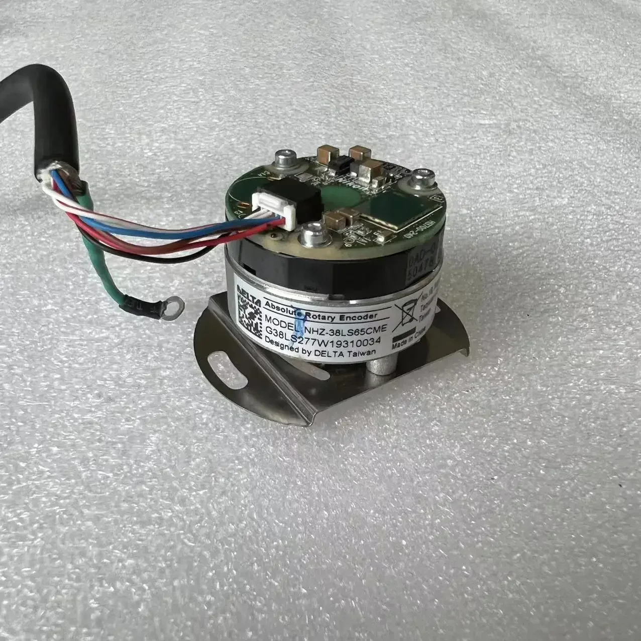 NHZ-38LS65CME Delta servo motor encoder