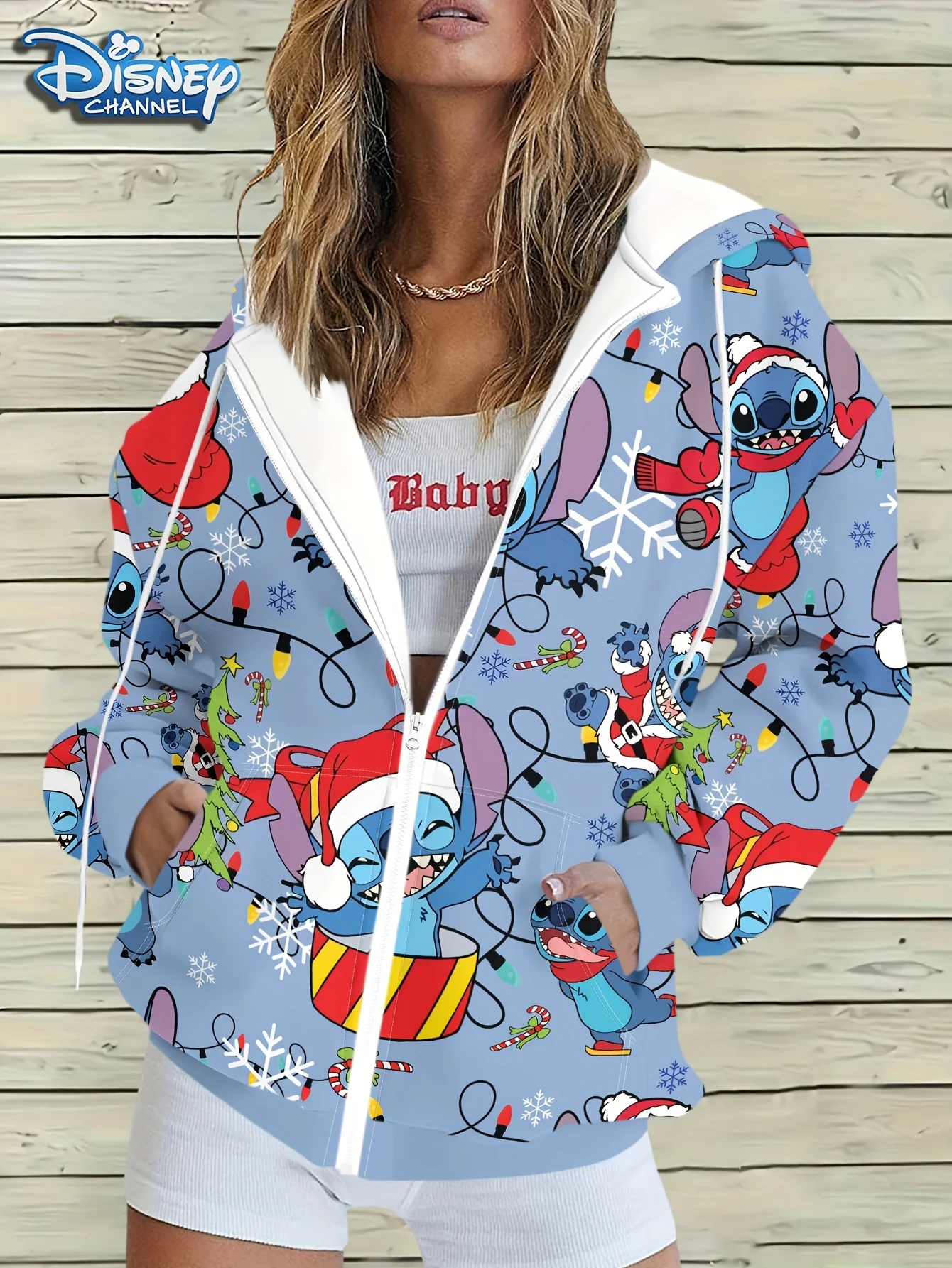 En el 2025 Otoño/Invierno Disney Channel, la linda sudadera con capucha con cremallera de Stitch de Navidad para mujer trae la alegría de la estrella bebé a tu cuerpo