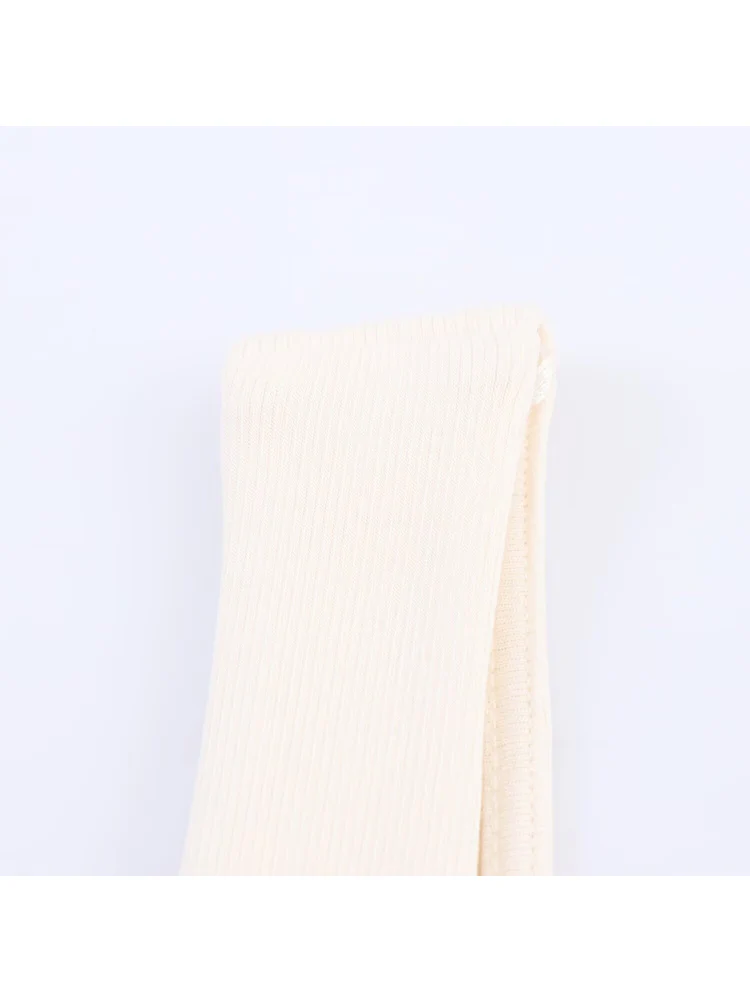 TFMLN 2025 الصيف امرأة ساحة طوق فستان قصير للحفلات موضة عارية الذراعين أكمام مطوي هيم لصق تزيين فستان بكتافة