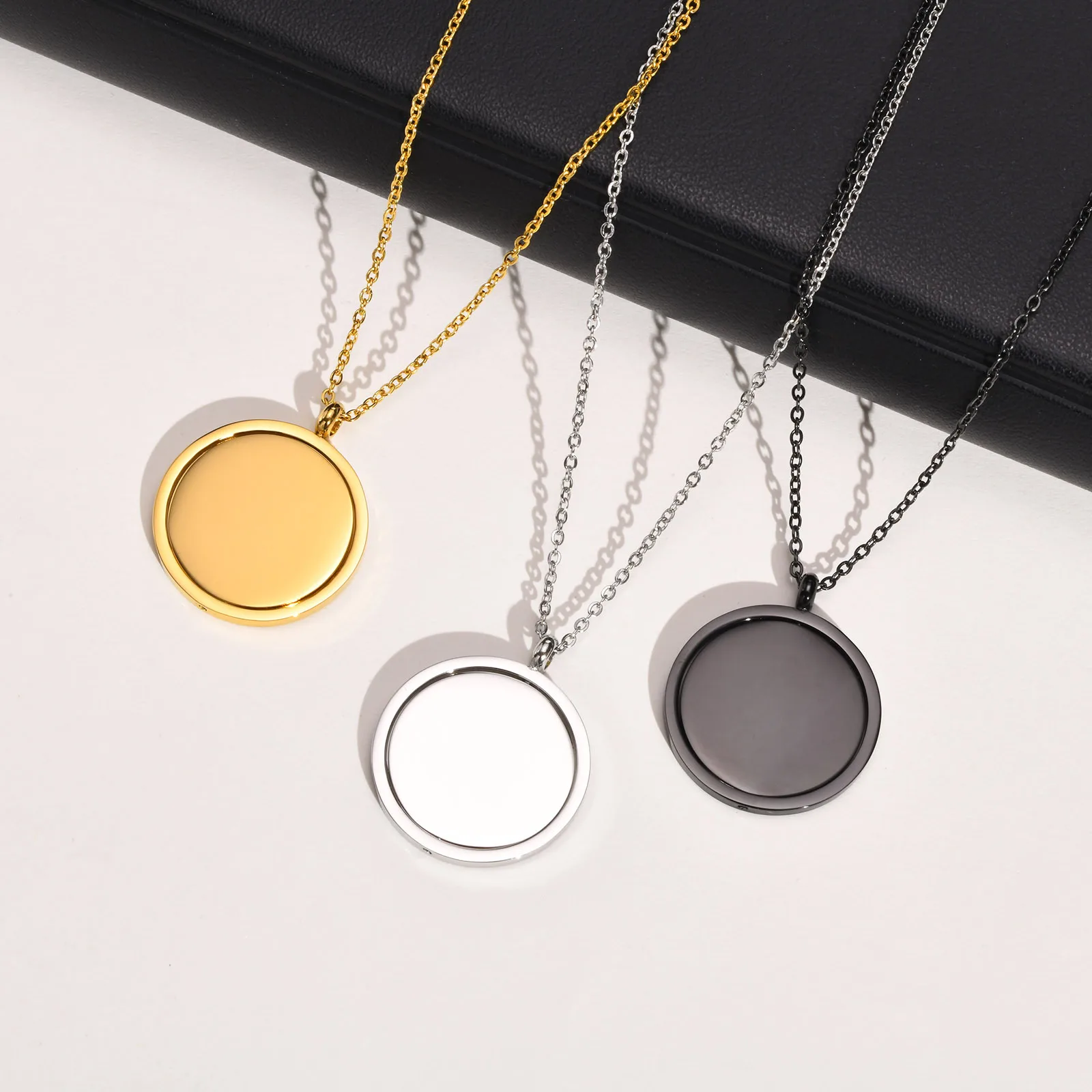 Free Custom Spinning Round Necklaces for Men Women,Stainless Steel Metal Coin ID Tag Pendant Collars,Personazlied Jewelry