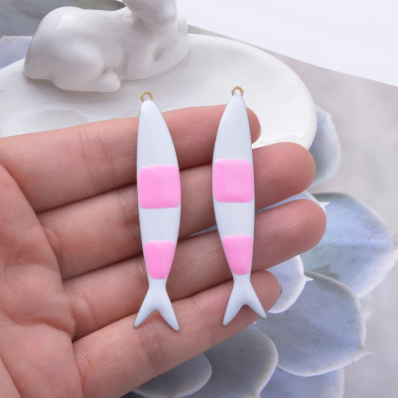 2 Stück Neue Design-Kupfer-Anhänger mit beidseitiger Emaille in Fischform für Halsketten, Taschen, Ohrringe, Anhänger, DIY-Schmuckzubehör – Detail 4