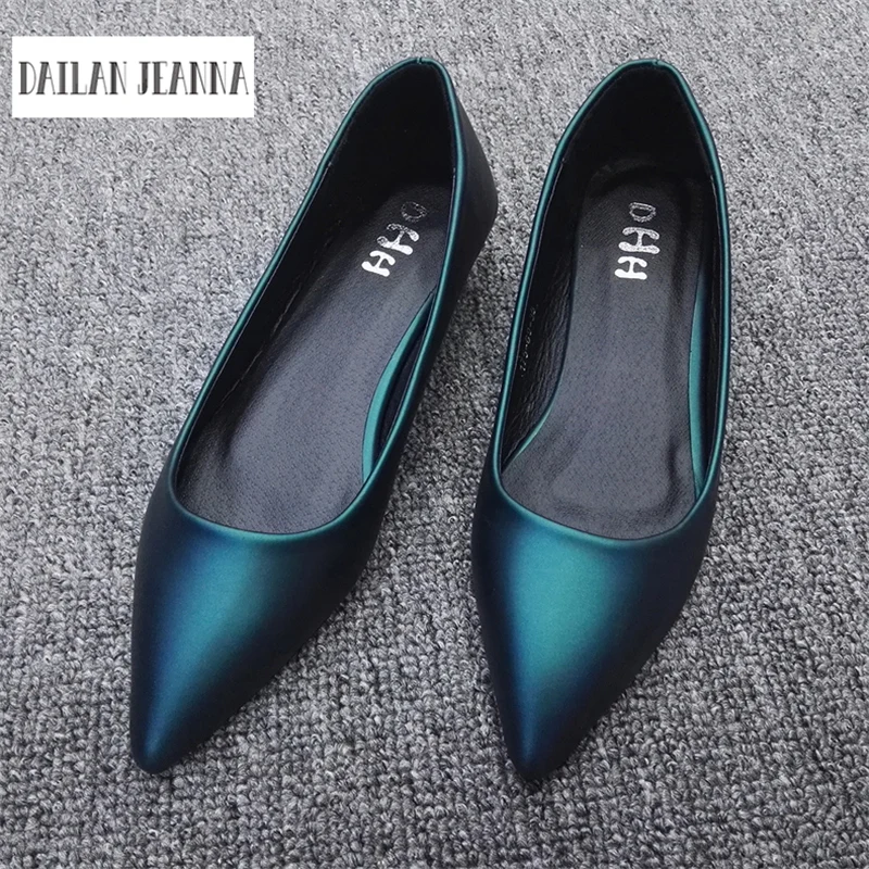 New Arrival 2024 Spring and Autumn Women\'s Loafers Loafers Women Flat Heel Shoes Boat Shoes Casual European style size 31-44