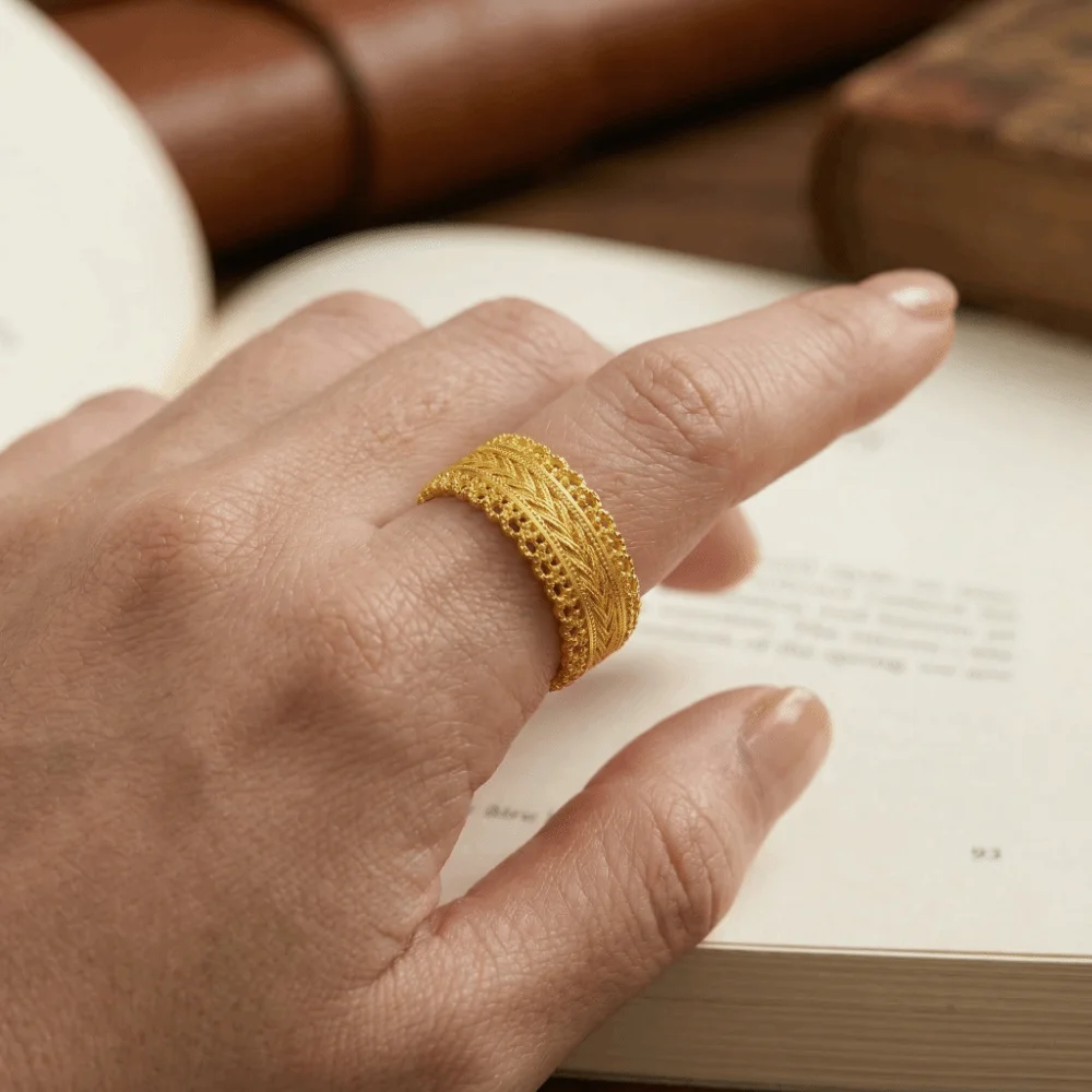Elegant Sandy Gold Filigree Ring Weave Design Adjustable Banquet Jewelry Tassel Lace Edge Chinese Style Hollow Ring