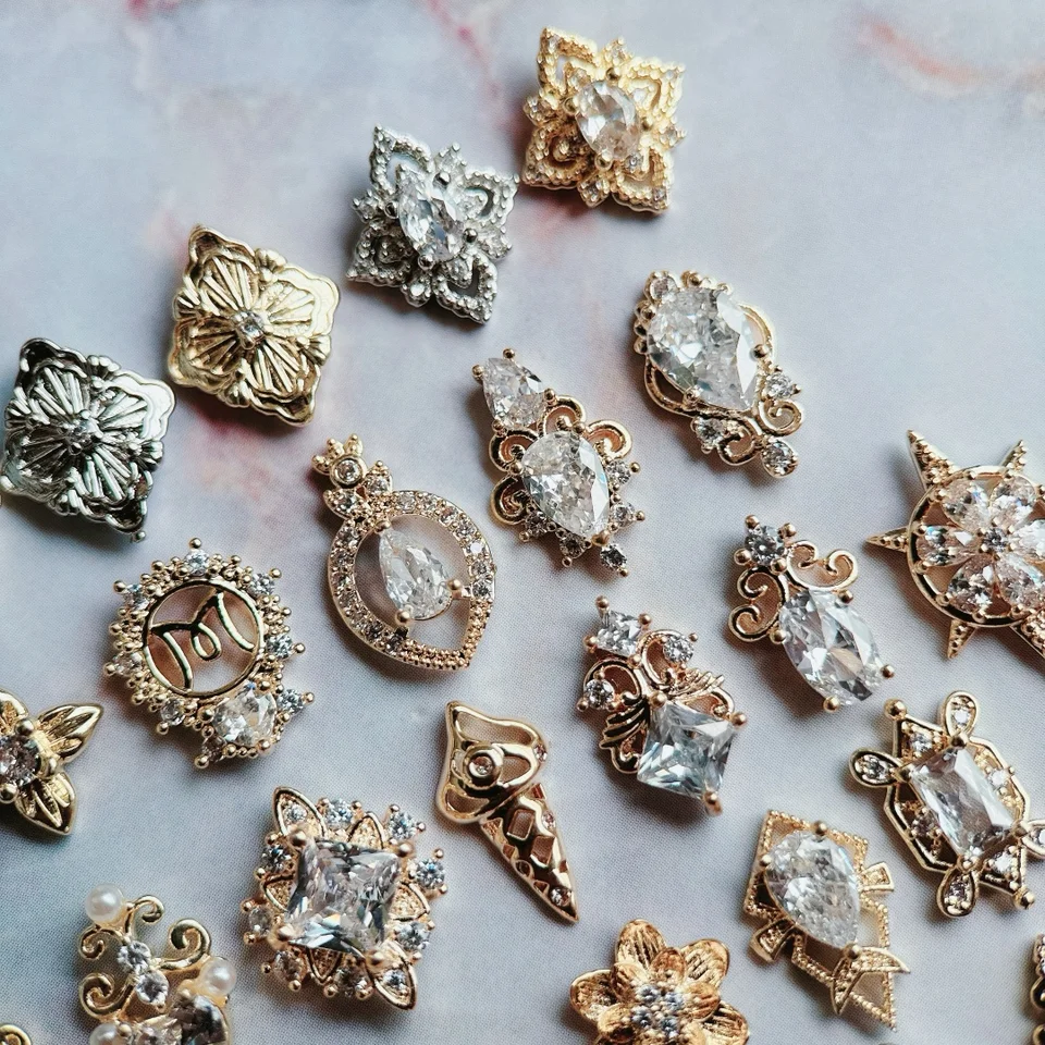 10 piezas, zirconio real de lujo, figuras de aleación para uñas, accesorios 5