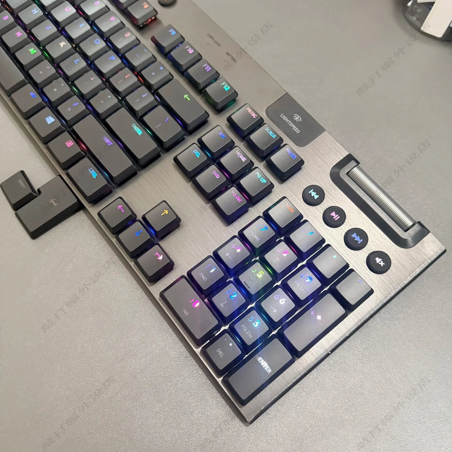 Transparent Keycap Set, Suitable for Logitech G913 Mechanical Keyboard, Durable Material, Replaceable Keycaps