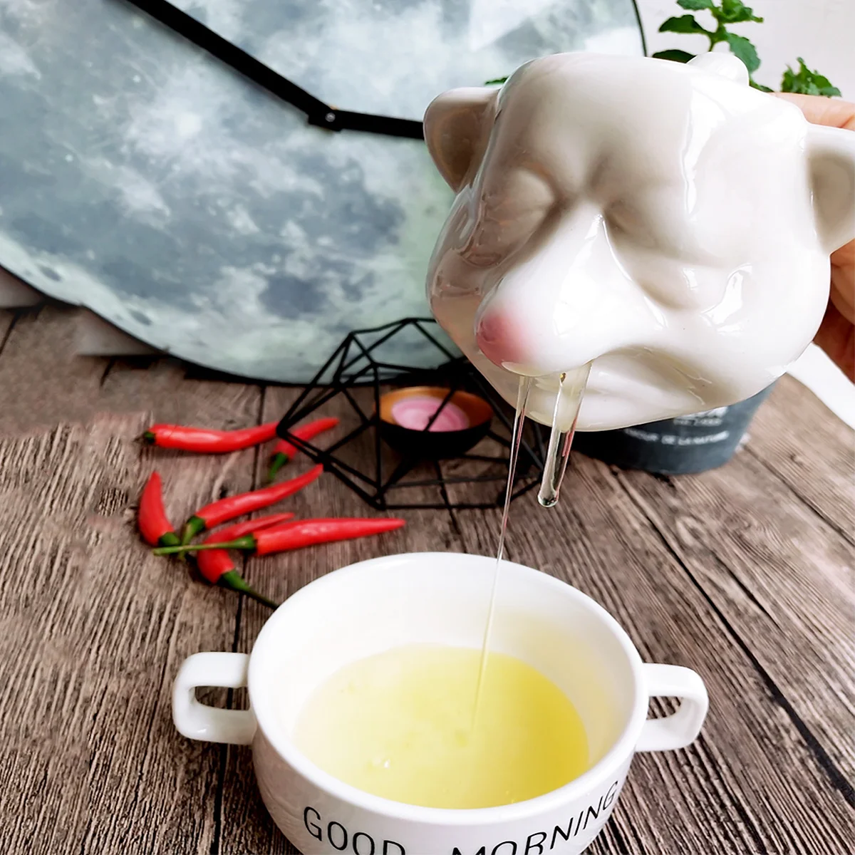 

1Pcs Ceramic Egg Yolk Separator Shape Kitchen Cooking Gadget Egg White Divider Yolk Extractor Tool Separator