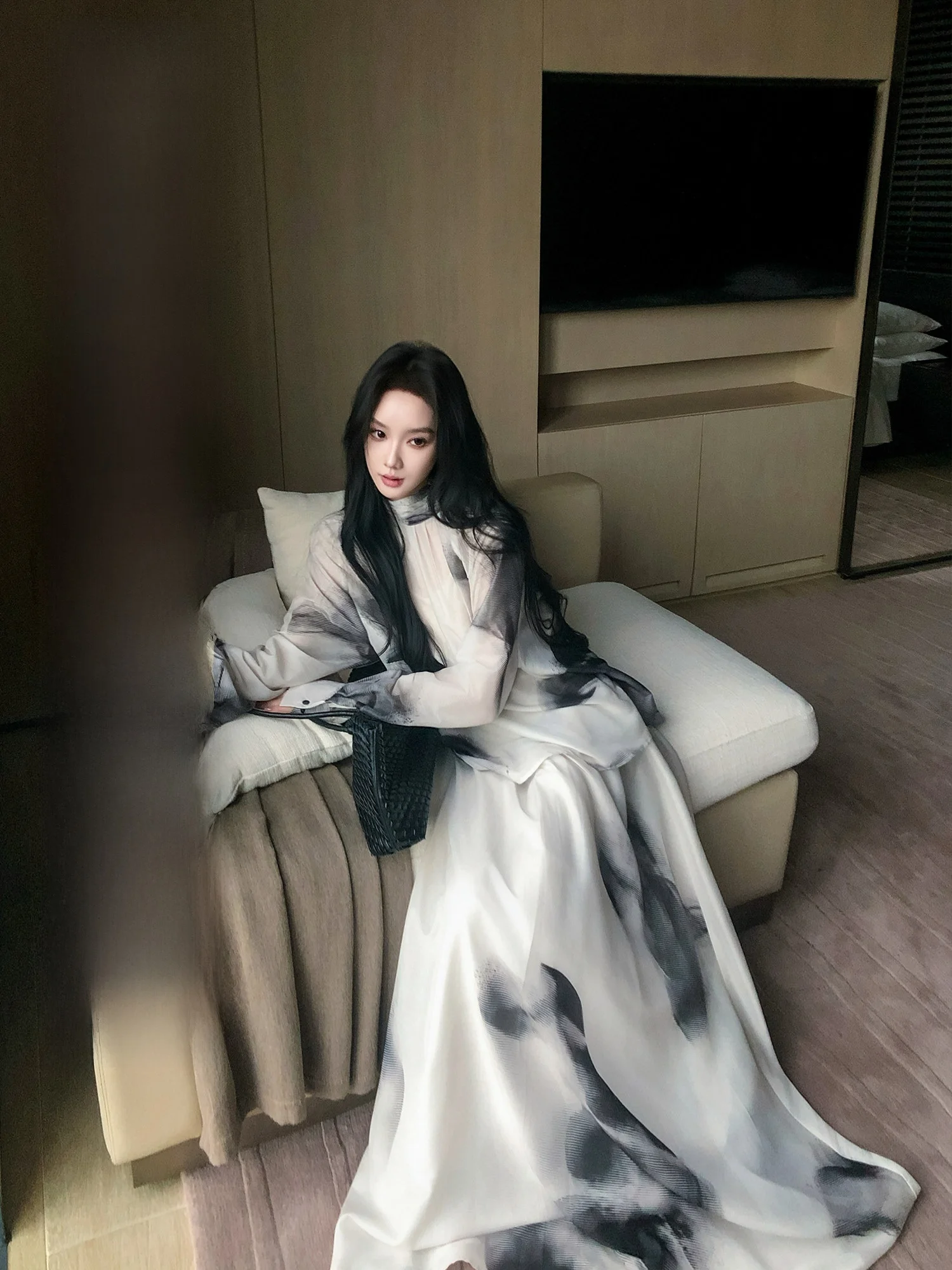 

Длинная юбка-брюки прямого кроя для женщин, облегающая фигуру, из дышащей и комфортной ткани, модная повседневная одежда