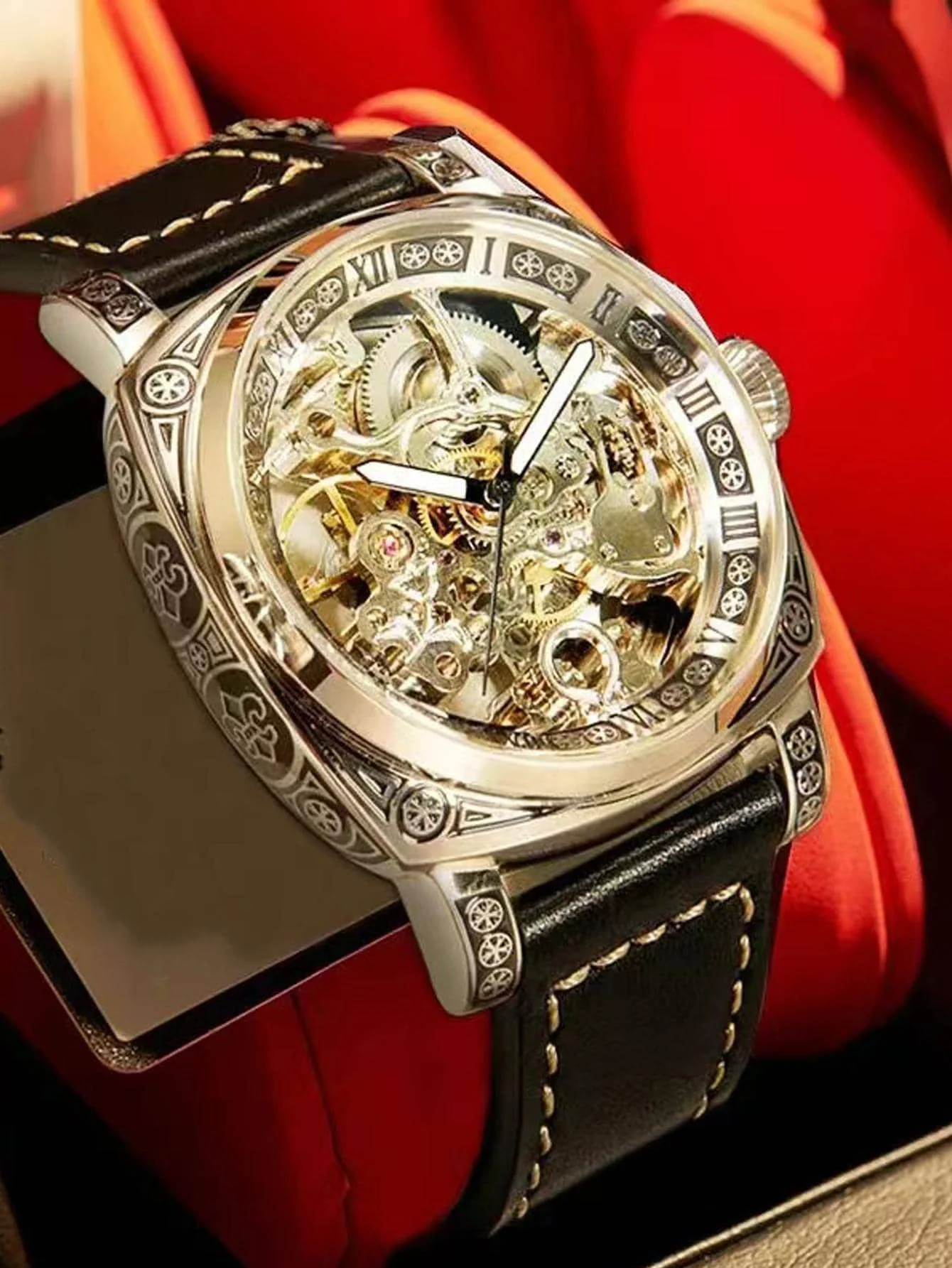 New Carved Men Watch Fully Automatic Men's Watches Hollow Out Fashion Mechanical Watch Luxury Leather Strap Man Wrist Watch