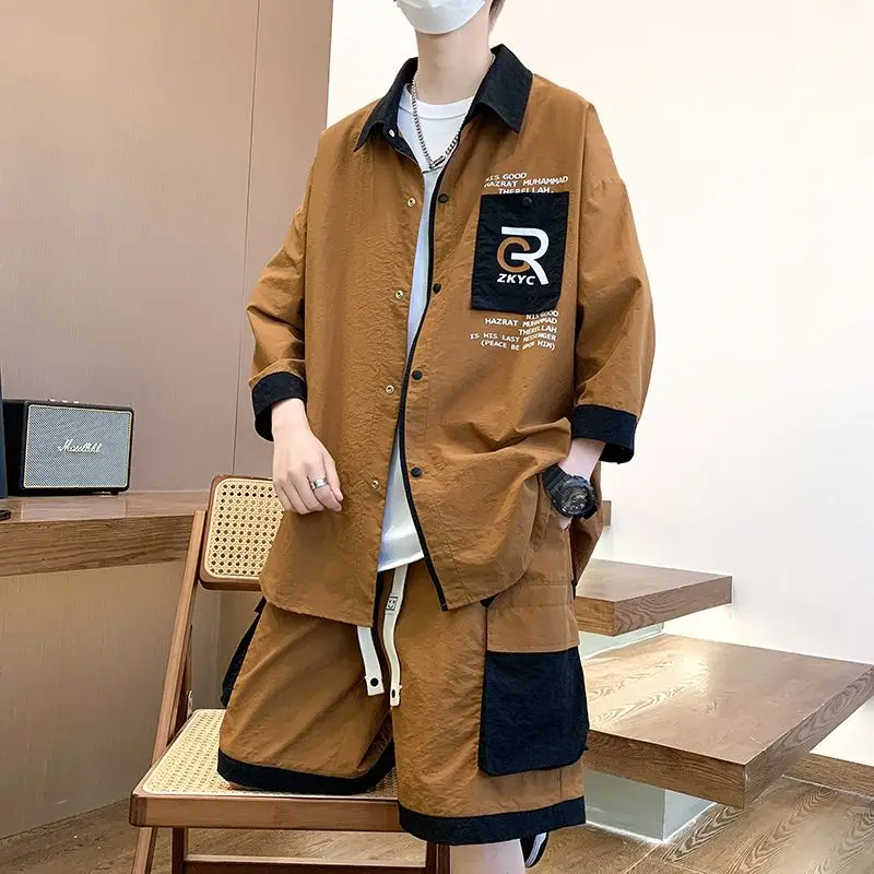 

Men's Summer Casual Shirt Set Retro Vintage T-shirt Shorts Outfit Loose Fit Streetwear Two Piece Suit