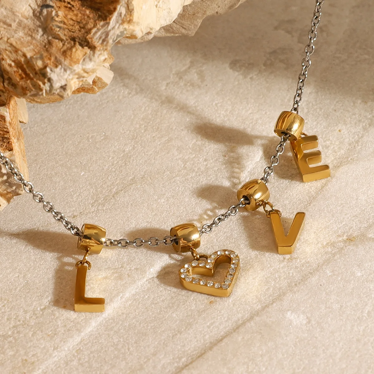 

Stainless Steel PVD 18K Gold Plated Tarnish Waterproof LOVE Letter Charm Bracelet For Woman Jewelry Wholesale Trendy