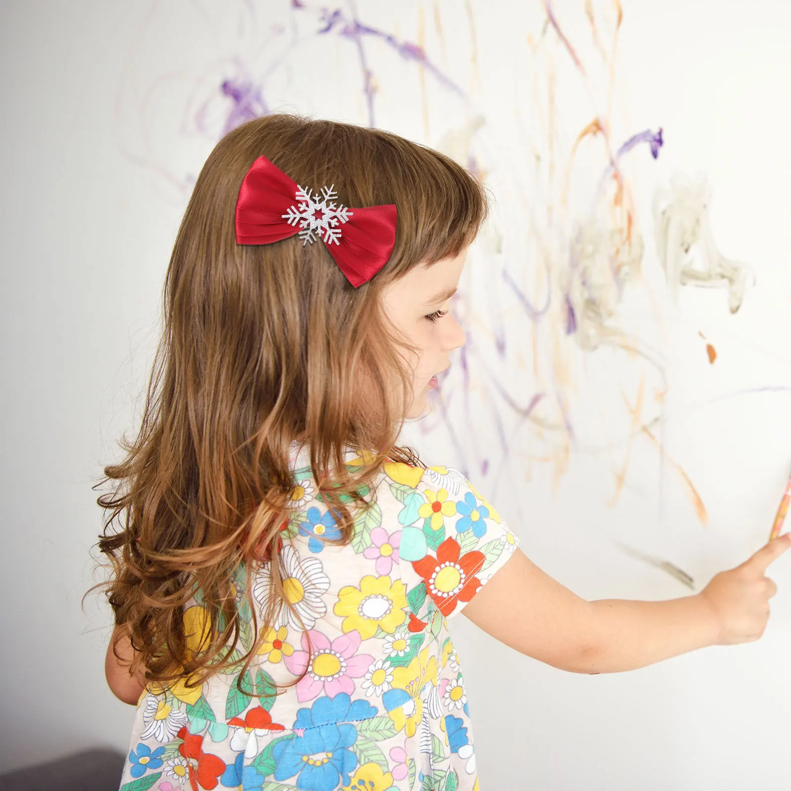 

Набор из 4 заколок для волос на Рождество: бантики и заколки-снежинки для праздничной прически, привлекательный аксессуар для волос на Рождество