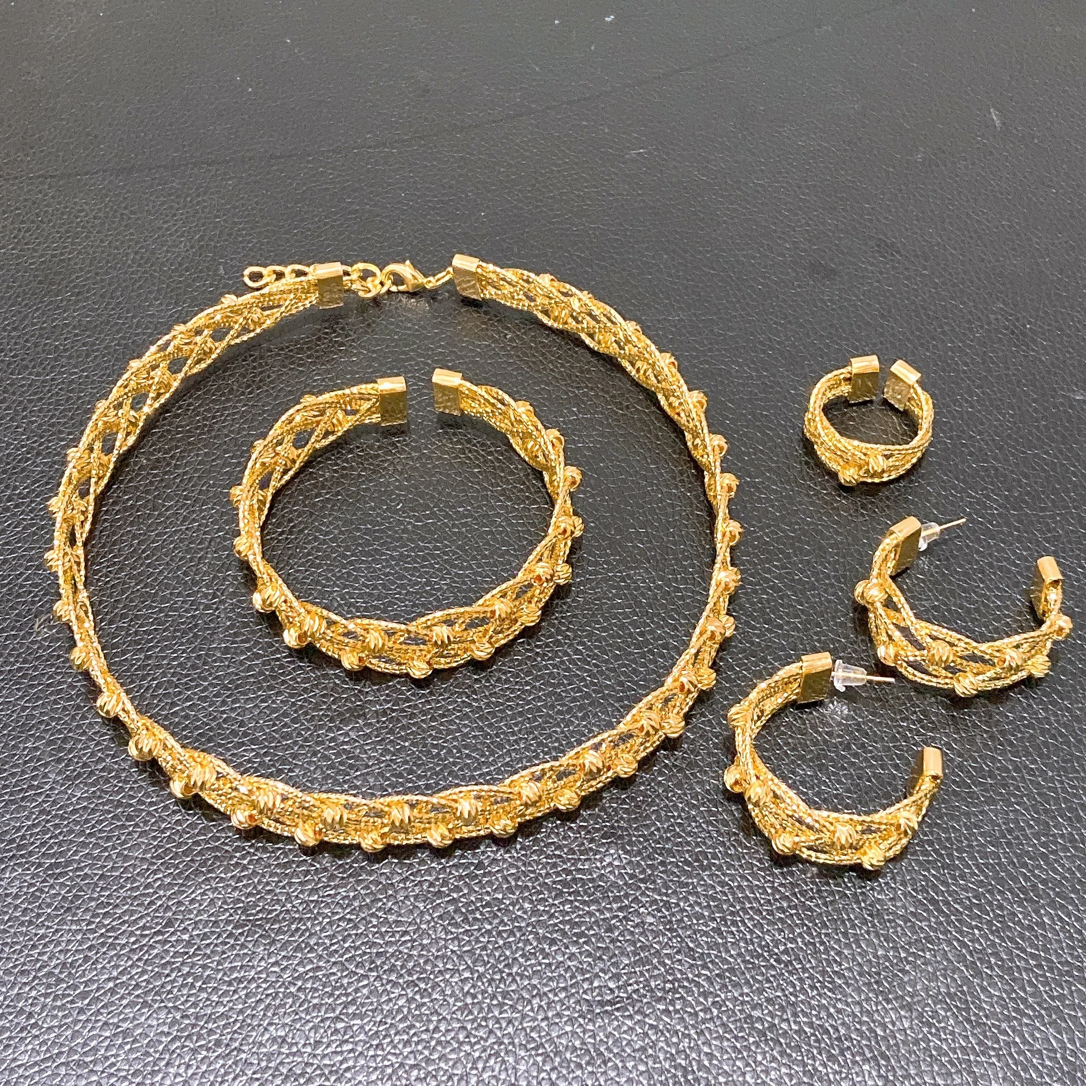 

Последний изысканный модный комплект ювелирных изделий из бисера, модная горячая распродажа, ожерелье, браслет, серьги, кольцо, 4 шт., ювелирные изделия для вечеринки